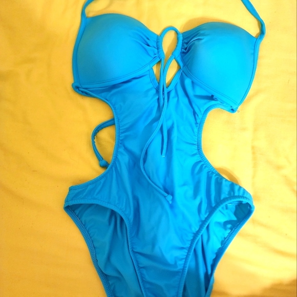 VENUS Swim Venus Swimsuit Size 8 Poshmark
